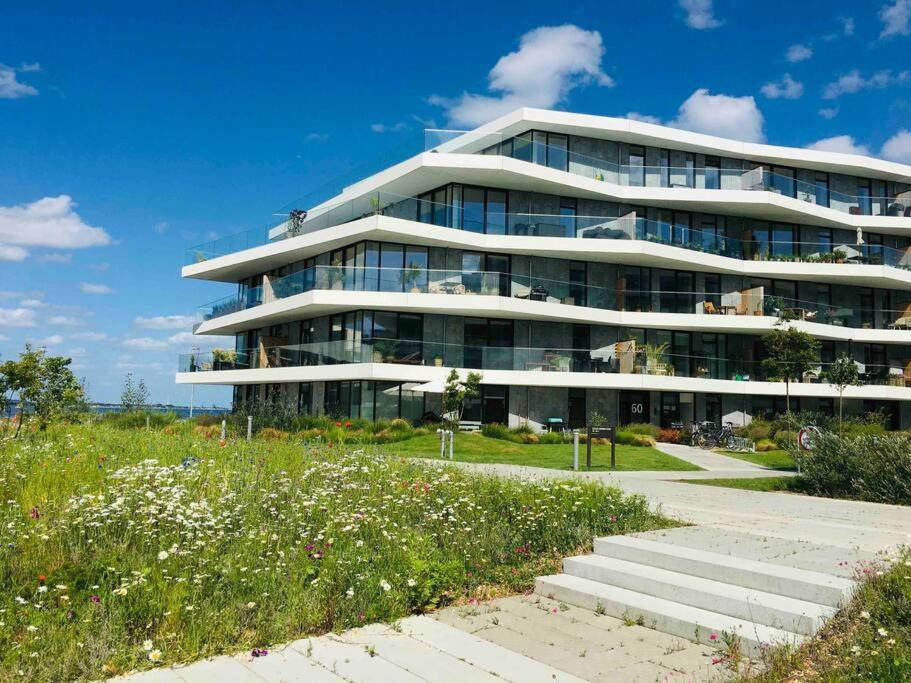 Апартаменты Bo Med Stil Og Udsigt Til Aarhus Lystbadehavn Экстерьер фото